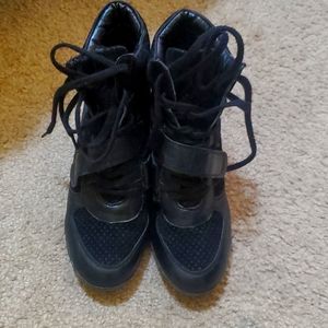 Wild Diva Lounge Black Platform Sneakers